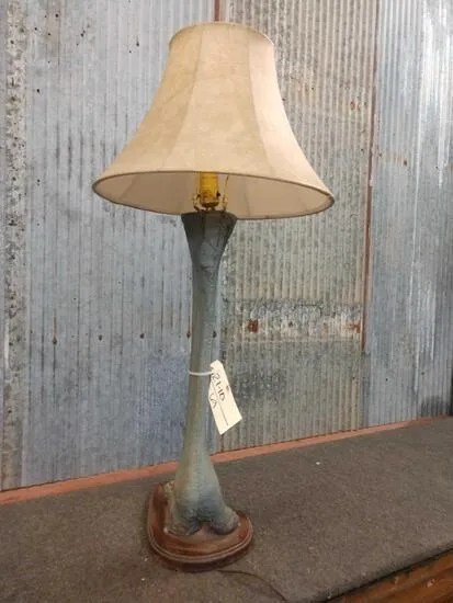 Ostrich Leg Lamp Taxidermy - Image 3